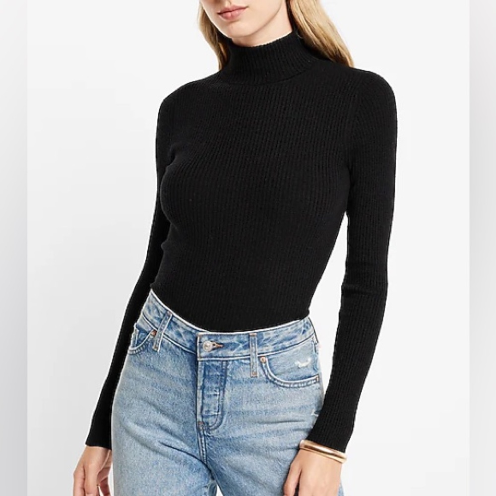 M Express Women’s Black Ribbed Knit Turtleneck Sweater Medium Long Sleeve Top Mi